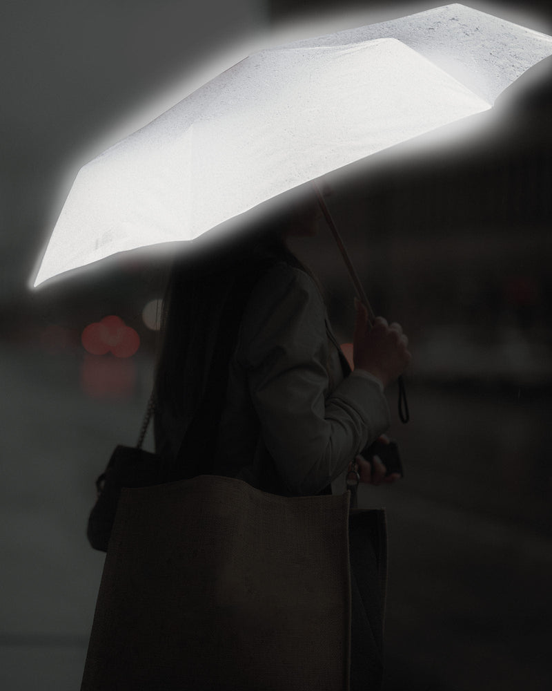 Lasessorrain-Heijastava sateenvarjo-Sivusta